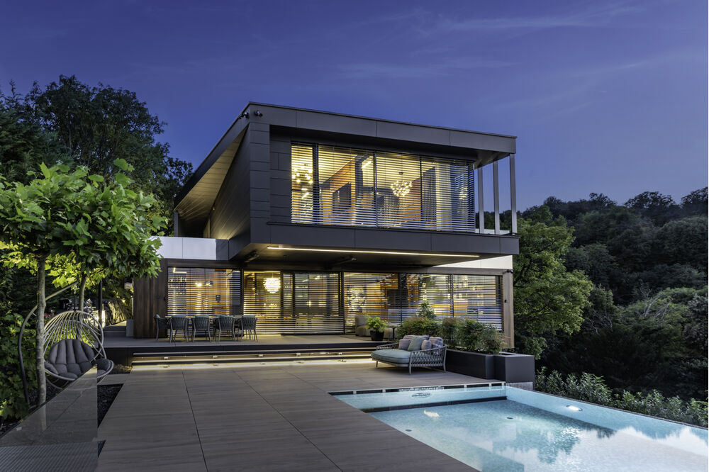 airtightness-vs-insulation-lift-slide-doors-pool-house-exterior-1 airtightness vs insulation - lift slide doors pool house exterior
